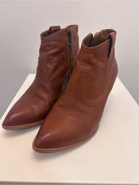 FRYE Womens Brown Leather Ankle Booties